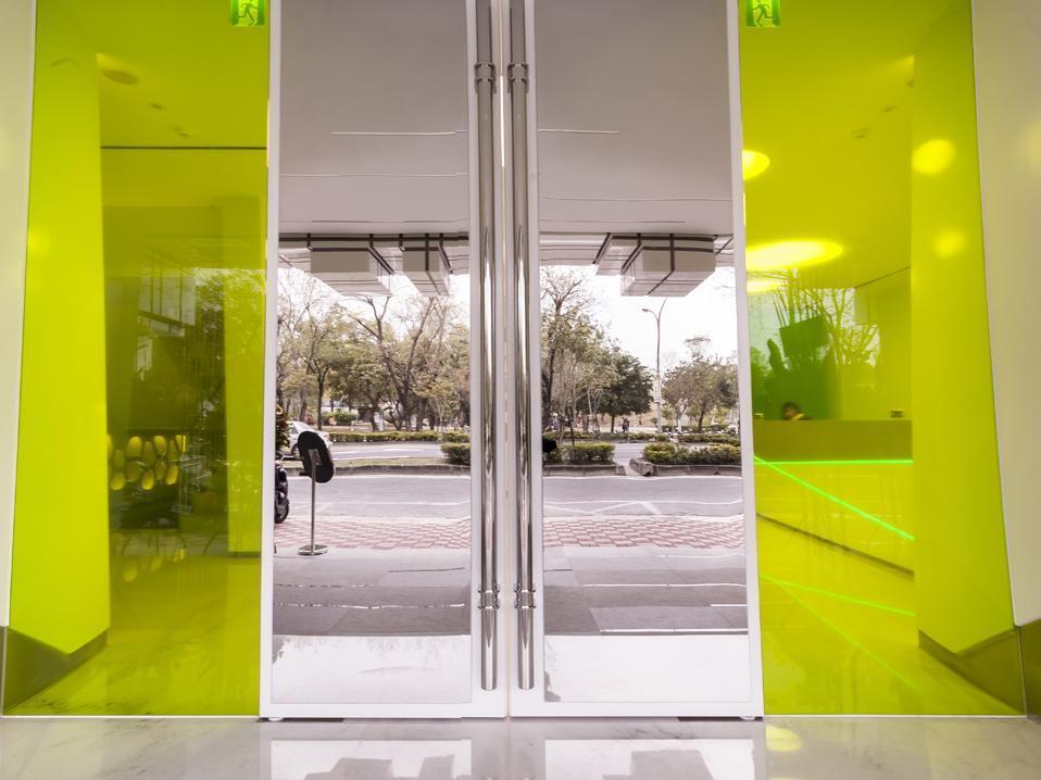 Royal Hotel Group- Central Park Branch Kaohsiung Exterior photo