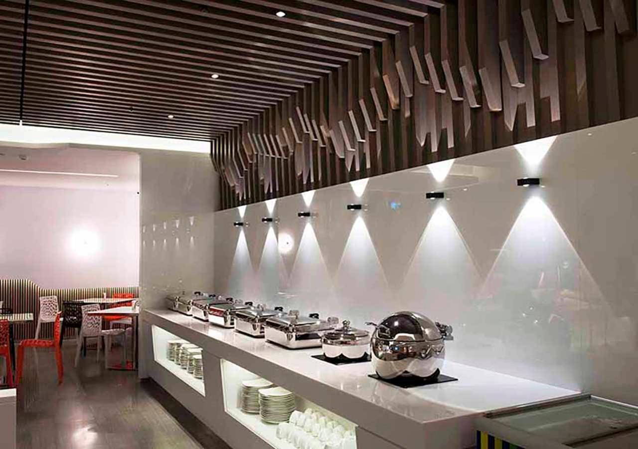 Royal Hotel Group- Central Park Branch Kaohsiung Exterior photo